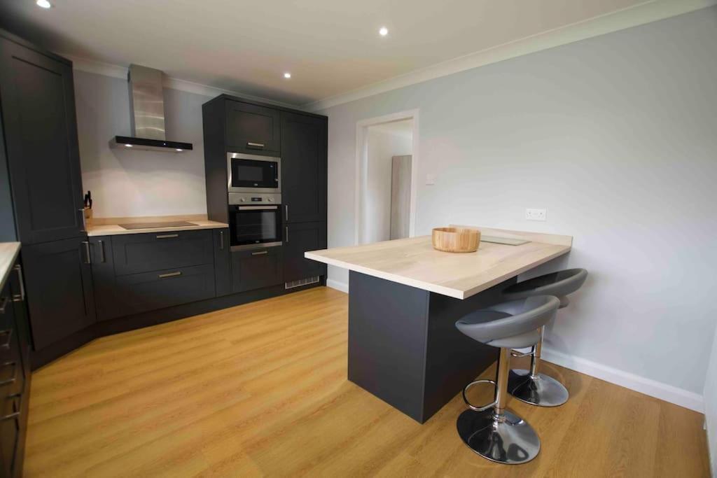Spacious 5 Bed In The Countryside, Close To Frinton-On-Sea Kirby Cross Екстериор снимка
