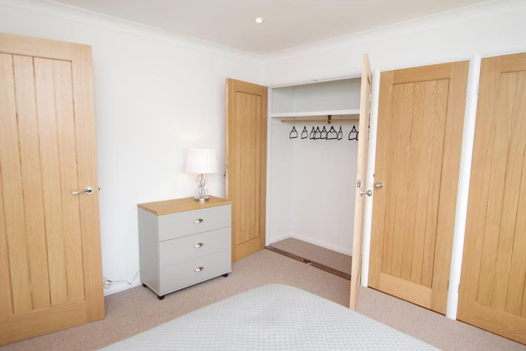 Spacious 5 Bed In The Countryside, Close To Frinton-On-Sea Kirby Cross Екстериор снимка